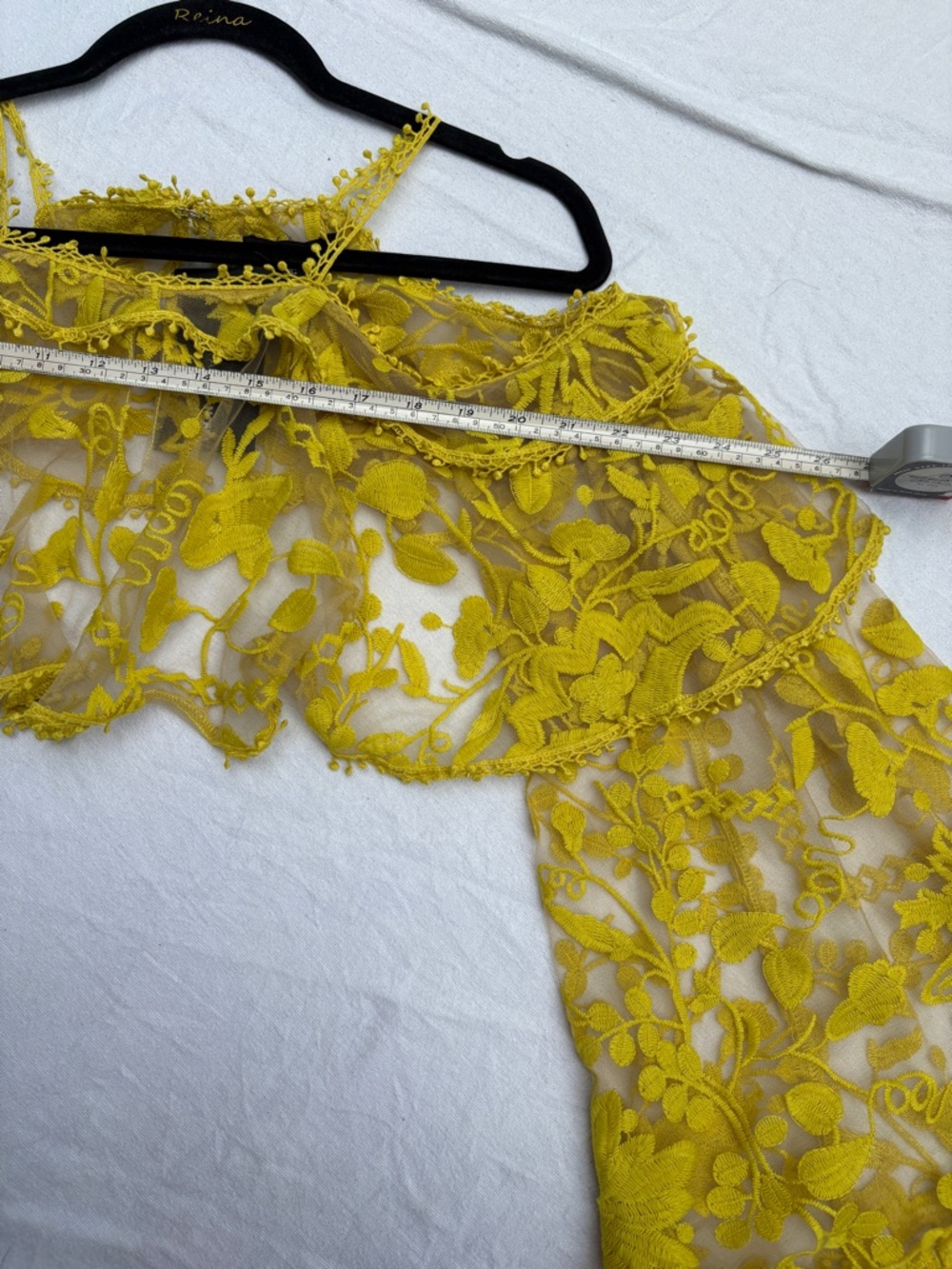 WFashion Nova Yellow Lace Off-Shoulder Crop Top Sz XS - Picture 11 of 15